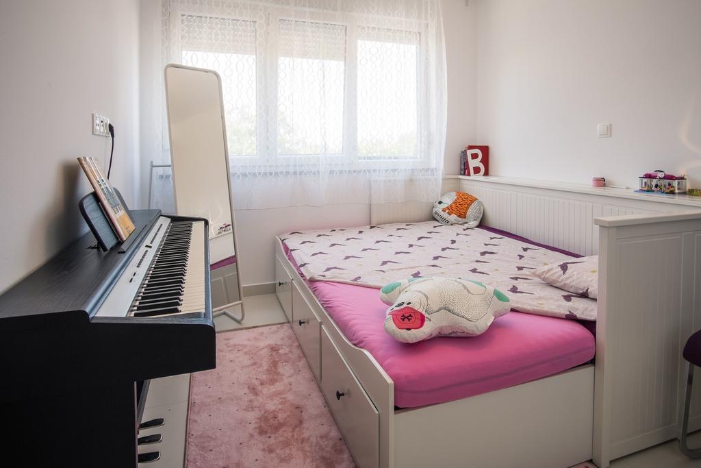 Luxury Spa Apartment Luna Njivice Habitación foto